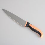 Нож кухонный резиновая ручка 8